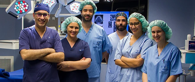 Equipa da Clitrofa no bloco operatório
